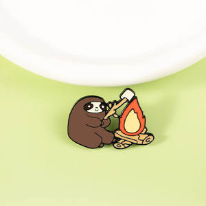 Alfileres metálicos de animales de dibujos animados personalizados de fábrica de China, alfileres de solapa de gato <span class=keywords><strong>Husky</strong></span> de nutria de moda <span class=keywords><strong>para</strong></span> abrigo, sombrero, bolso, Decoración, regalo, alfileres de Boutique - Product Image 4