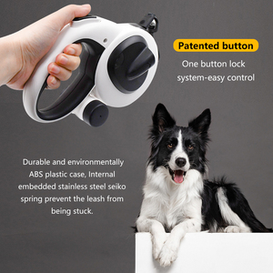 Illumina il guinzaglio per cani da compagnia retrattile ricaricabile USB con torcia a Led e Dispenser per sacchetti di cacca - Product Image 5