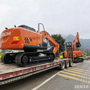 Excavatrice sur chenilles moyenne ZX130 avec contrôle hydraulique précis pour la construction urbaine en terrasse. - Product Image 4