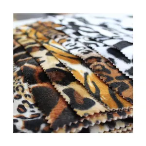 Campione gratuito 100% poliestere peluche leopardo pelle animale stampa imitare Super morbido tessuto leopardo Velboa