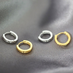 Orecchini a Cerchio Minimalisti con Numeri Romani per Donne, Orecchini a Cerchio Cavi, Gioielli di Moda Quotidiana - Product Image 2