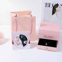 Boîte cadeau personnalisée pour bijoux, boîte en papier rigide de luxe rose pour collier, bague, emballage cadeau pour la Saint-Valentin, logo personnalisé