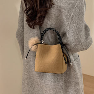 Sac seau vintage en faux daim, sac à main pour femme, tendance automne-hiver, sacs à bandoulière, petit sac fourre-tout à poignée tissée, sac de transport - Product Image 6