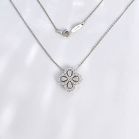 Collier classique vintage en or blanc 18 carats avec pendentif fleur de poire en diamant de laboratoire pour femme, chaînes de diamants, bijoux en diamant de laboratoire, charme