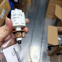 Saklar Lampu Rem Saklar Sensor Pedal Rem untuk Changan Oshan X5 Plus Suku Cadang Pengganti Elektrikal Mobil