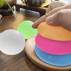 Juguete Antiestrés de TPR con Forma de Rábano Similar a la Maltosa, de Subida Lenta, con Purpurina Aurora de 4 Colores, de Alta Calidad, Venta al por Mayor a Granel - Product Image 3