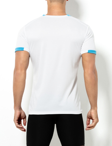 เสื้อยืดโพลีเอสเตอร์ระบายอากาศได้ดีสำหรับผู้ชายเสื้อผ้าแขนสั้นทรงสลิมฟิตพิมพ์โลโก้ OEM - Product Image 5