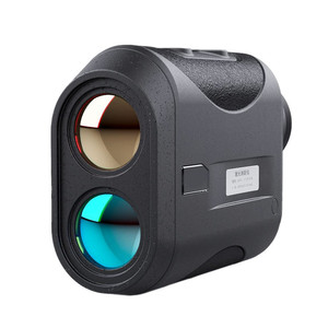 Télémètre laser 7X avec système d'acquisition de drapeau, vibration par impulsions et système de mise au point rapide - Product Image 2