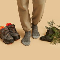 Chaussettes en laine mérinos Woolsoom Walk Crew pour adultes et enfants, idéales pour la randonnée, le trekking, respirantes, écologiques, confortables et amortissantes pour l'été