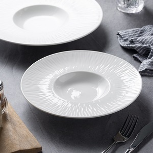 Sombrero de paja de cerámica blanca de alta calidad, plato de comida occidental, diseño de plato hondo para el hogar, Hotel, fiesta, vajilla, <span class=keywords><strong>compra</strong></span> loca clásica - Product Image 4