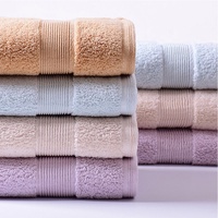 Serviette en coton épaissie de 120g à longues fibres pour adultes absorbant doux avec logo personnalisé pour hôtels et literie