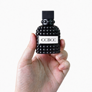 Mini Kit de Fragancia EDP Portátil Unisex, Diseño Piramidal, Botella de Vidrio Transparente Negra, Aroma Floral Amaderado en Capas, al por Mayor - Product Image 3