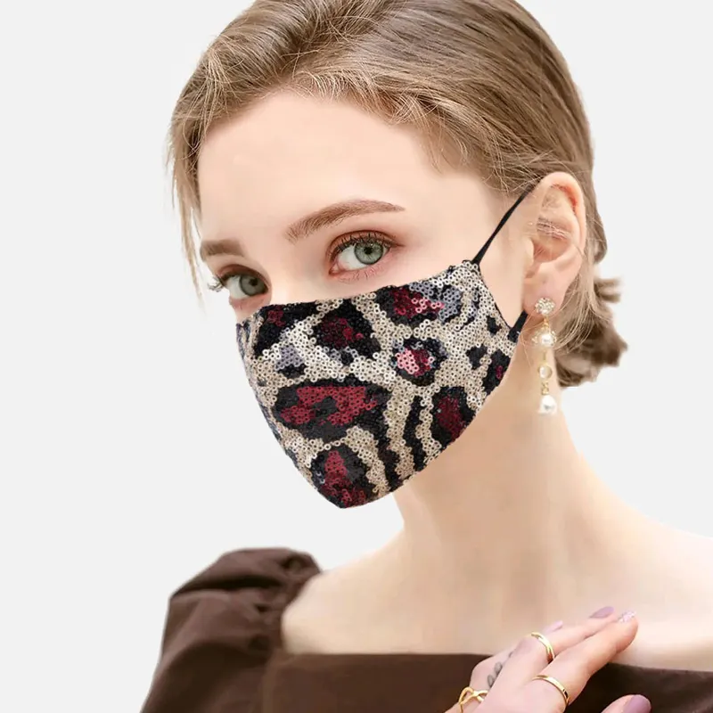 2020 sıcak satmak moda tasarım yüksek kalite yıkanabilir kullanımlık parti fantezi dekorasyon siyah <span class=keywords><strong>panter</strong></span> leopar baskı payet yüz maskesi