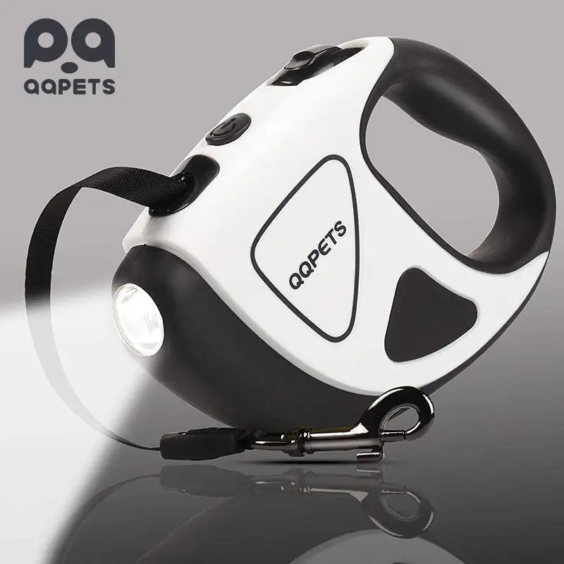 QQPETS Laisse pour chien de compagnie avec lumière flash LED lumineuse personnalisée réglable en usine directe en plein air Laisse pour chien rétractable