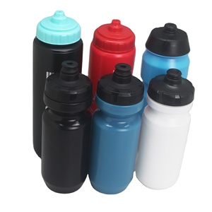 Borraccia Sportiva per Bicicletta da 600ml 700ml con Logo Personalizzato all'Ingrosso, Borraccia Spremibile per Ciclismo di Grado Alimentare Senza BPA - Product Image 6