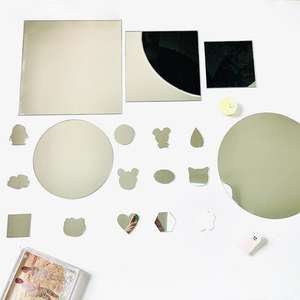 กระจกแต่งหน้าอะคริลิคแบบพกพา แผ่นกระจกติดโทรศัพท์มือถือ DIY กระจกมินิส่วนตัวสำหรับผู้ชายและผู้หญิง สติ๊กเกอร์กระจกแบบพกพา - Product Image 1