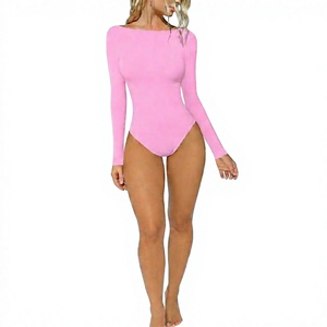 Body de mujer con cuello barco y manga larga, ajustado, de punto elástico liso, corte regular, de una pieza, casual, transpirable, con logo frontal - Product Image 1