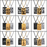 Collier pendentif amulette carrée en acier inoxydable plaqué or noir 40 mm, motif signe astrologique Tarot, design vintage 22, pour hommes et femmes