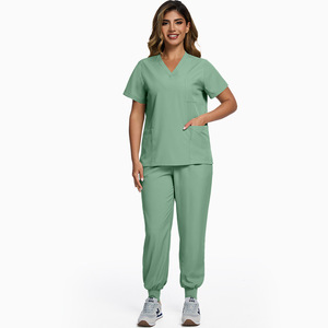 Diskon besar-besaran Musim Panas 2025 grosir Set <span class=keywords><strong>Scrub</strong></span> medis Jogger lembut bersirkulasi ringan kustom untuk wanita pria seragam rumah sakit - Product Image 4