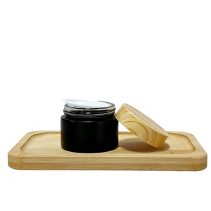 Tarros de crema facial negros mate de 5/10/15/20/30/50 g en stock al por mayor, tarros de vidrio de 1, 2 y 4 onzas con tapa de plástico color bambú y tapa de rosca. - Product Image 4