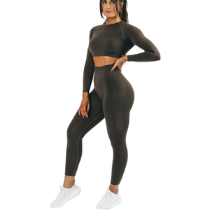 Conjunto Deportivo de 2 Piezas para Mujer, Estampado sin Costuras, Top Corto de Manga Larga, Leggings de Cintura Alta con Efecto Push-Up, Ropa Deportiva para Yoga y Fitness - Product Image 1