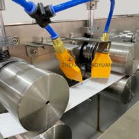 Ligne de production entièrement automatique de tissus humides pour bébé Machine de fabrication de lingettes humides