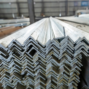 Angles en acier allié AiSi personnalisés Q235B/Q355 Angle égal en carbone pour le pliage de structures d'ingénierie/soudage/traitement de coupe - Product Image 3