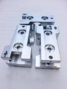 Roboter präzisionsmechanische teile edelstahl cnc drehmaschine teile prototyp modell fünf-achsen-cnc-bearbeitung