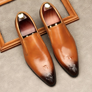 Chaussures en cuir pour hommes, style décontracté et professionnel, à semelle épaisse, antidérapantes, résistantes à l'usure, design tendance et polyvalent, pour usage quotidien, avec effet rehausseur de taille - Product Image 5