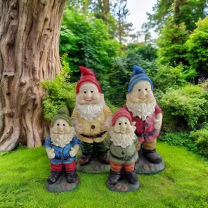 Kerajinan Polyresin langsung pabrik 20mm ornamen Gnome taman patung Resin gnome yang mencintai taman