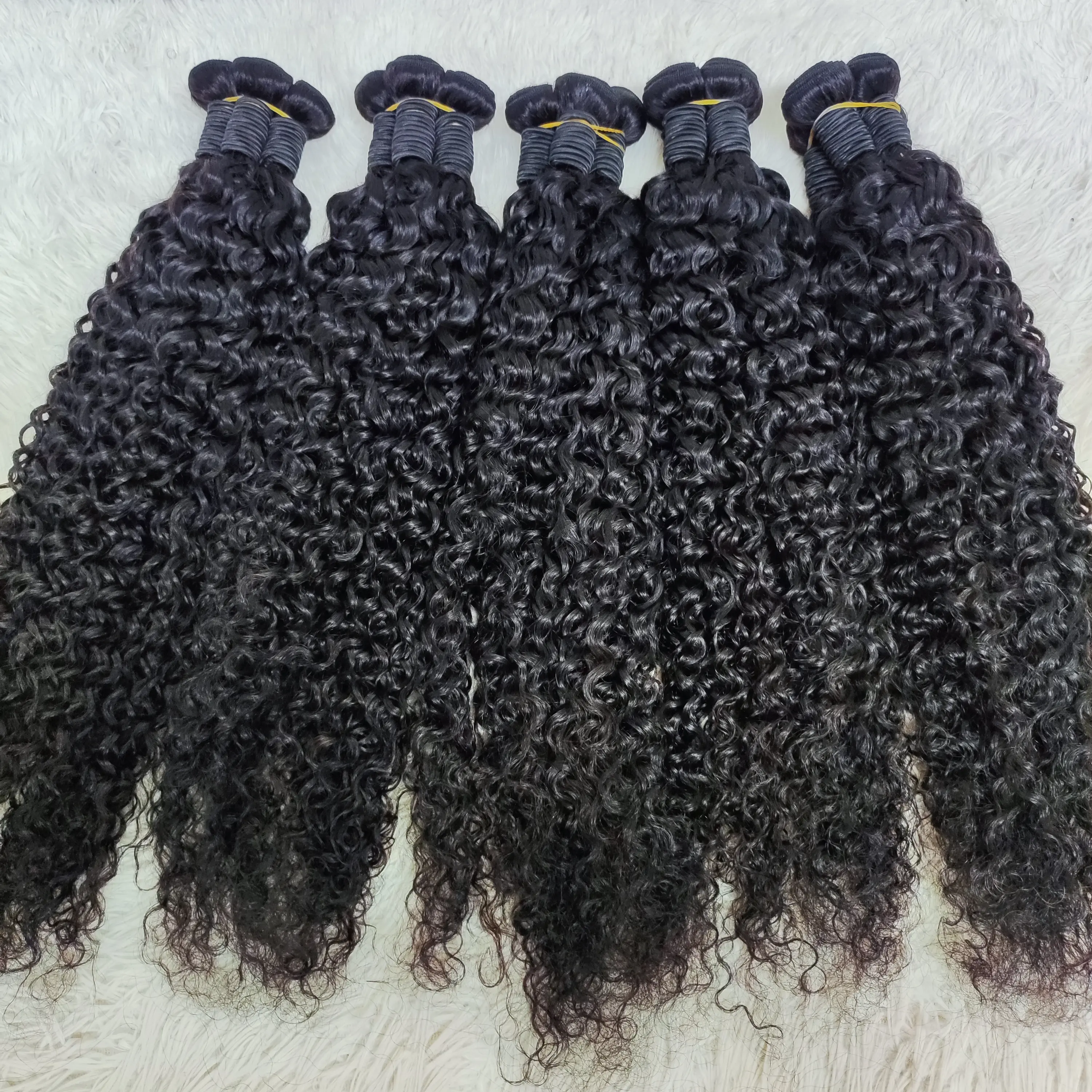 Letsfly Natural Loose Wave Curly Hair Bundles Water Wave Brazilian 10inch Remy 100% Human Hair Extensions 20pcs Cheap Wholesale