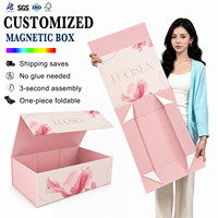 Boîte pliable rose mat avec dorure à chaud, fermeture magnétique monobloc pour l'emballage de bouquets et de cadeaux floraux