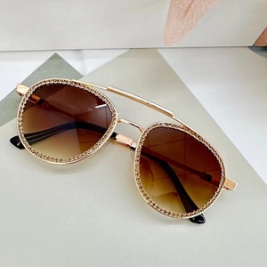 2025 mới thiết kế thời trang Ladies <span class=keywords><strong>Sun</strong></span> Glasses UV400 đầy màu sắc Rhinestone Đôi Chùm khung Orange rõ ràng màu xám-bán buôn lá chắn - Product Image 6
