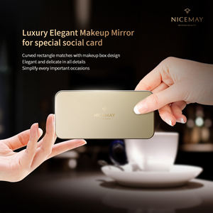 Miroir de maquillage LED portable Ravel Mini, pliable, rond, avec grossissement, rechargeable par USB, petit miroir avec lumière LED - Product Image 6