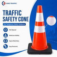 Cône de signalisation routière en PVC Aiko pour la signalisation des lieux avec colliers réfléchissants et base carrée noire pour les achats en gros
