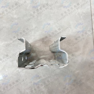 Ligne de production HAUAN CNC pour la découpe de métaux et le traitement de tôles, pour le poinçonnage de plaques intermédiaires de montants d'étagères, 380V - Product Image 5