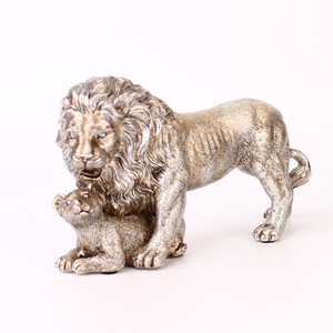 Sculture Decorative per la Casa, Statua Moderna di <span class=keywords><strong>Leone</strong></span> Dorato in Resina, Figurina di <span class=keywords><strong>Leone</strong></span> Padre e Figlio per Mobile TV, Ufficio, Soggiorno - Product Image 3
