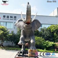 Modèle d'éléphant marchant grandeur nature et réaliste, adapté aux parcs d'attractions et aux expositions muséales