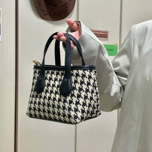 Nouvelle Collection Automne Hiver : Sac Bandoulière Femme en Toile à Carreaux, Petit Sac Cabas Tendance Facile à Assortir, Pochette Téléphone Portable - Product Image 1