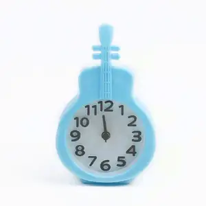 Venta caliente de plástico 14*9,5 analógico pequeño reloj despertador de viaje digital para niños