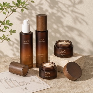 ขวดปั๊มโลชั่นแก้วสีชาขุ่นคุณภาพสูง ยี่ห้อ YAN Packaging ขนาด 30 กรัม 50 กรัม 100 มล. พร้อมฝาไม้ไผ่ สำหรับครีมกลางคืน - Product Image 3
