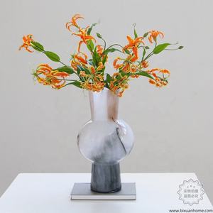 BIXUAN الحديثة إناء الطاولة فموى زجاج دخان أوبلاني أبيض بيج شريط دوار كروي مدخنة البطن طاولة الرقبة - Product Image 3