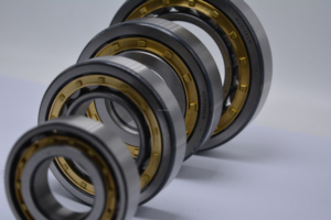 Manufacturer Cylindrical Roller Bearing NU1013 NU203 E-TVP2 NU211 ECP NU2207 E-XLTVP2 NU319 ECJ/C3 NJ2317ECML/C3 Heavy Machinery - Product Image 2