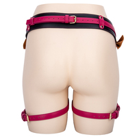 Correa en el Consolador Arnés usable BDSM Pantalones con correa Cinturones con pajarita Consolador usable Pantalones de cuero desmontables para mujeres y hombres