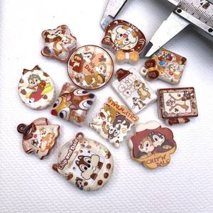 Accesorios de Cuentas Bordadas con Diseño de Ardilla, Impresión a Doble Cara, Perforadas, Serie Temática, Accesorios para Cadena de Teléfono Móvil, DIY - Product Image 1