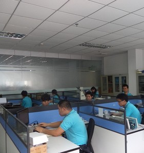 جهاز تحكم عن بعد لاسلكي عالمي جديد وشعبي بتردد 868 ميجاهرتز ونظام الكود المتغير لبوابات المرآب والأبواب YET2210 - Product Image 6