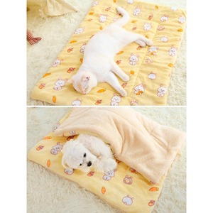 Manta para mascotas, alfombra cálida de franela para invierno, almohadilla para dormir para perros y gatos, uso en las cuatro estaciones - Product Image 3
