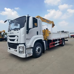 Brand New 8-Ton ISUZU FTR FVR Hydraulic Crane Truck 4x2 205HP Engine GIGA Truck Bed Crane for Sale - Product Image 2