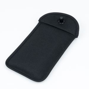 Étui de protection pour téléphone portable moderne personnalisé avec bande magnétique d'étanchéité, fenêtre transparente et emplacement pour cartes - Product Image 1