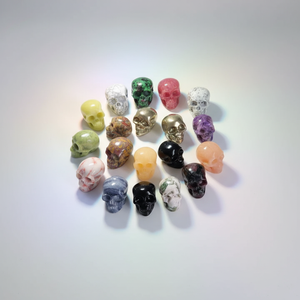 Wholesale Hot Sale Natural Crystal Craft Healing <strong>Stones</strong> 2inch Various Clear Quartz Gemstone Carving for Home Decoration - Product Image 3